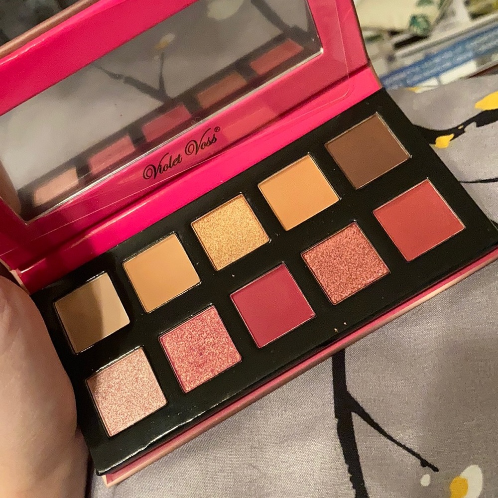 Violet Voss berry burst